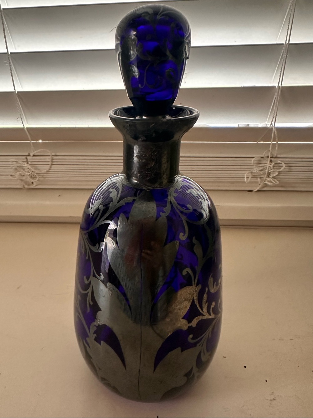 ANTIQUE COBALT BLUE WITH SILVER OVERLAY MURANO GLASS
DECANTER
